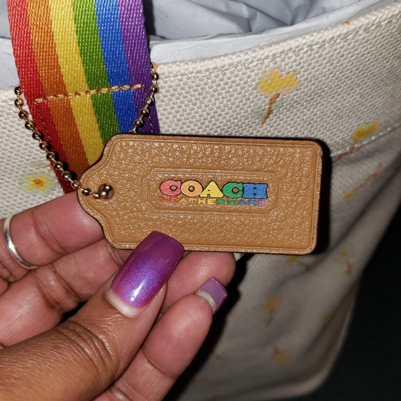 Brand new in bag coach tote - Picture 6 of 6